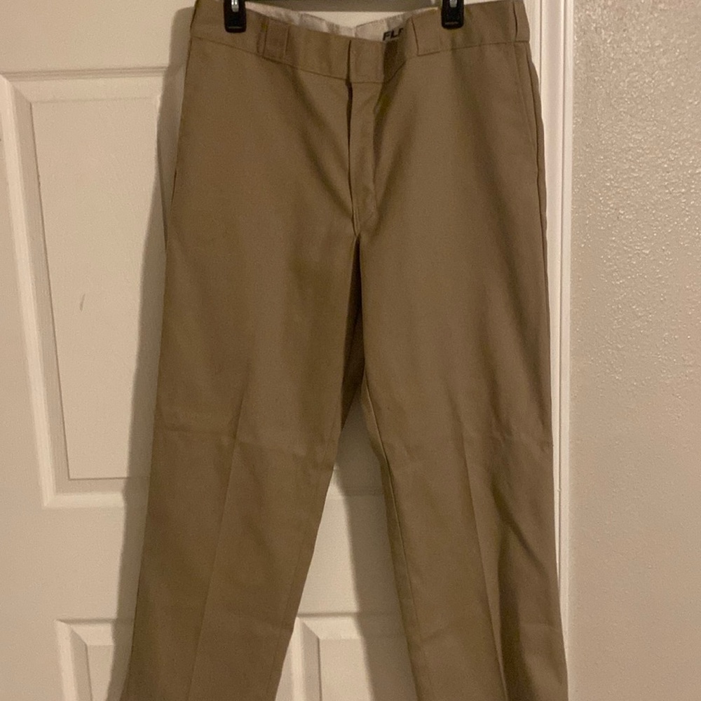 Dickies khaki